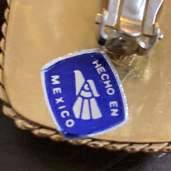 Made in Mexico Silver Tone Gold Tone square Metal Clip earrings - Picture 4 of 4